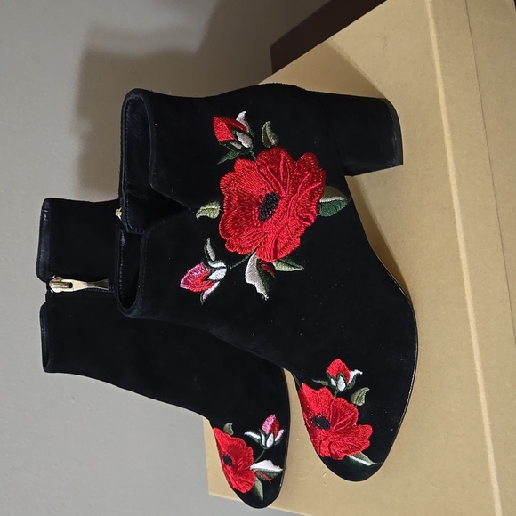 Kate Spade New York Floral Embroidered Suede Ankle Boots Size 7.5
